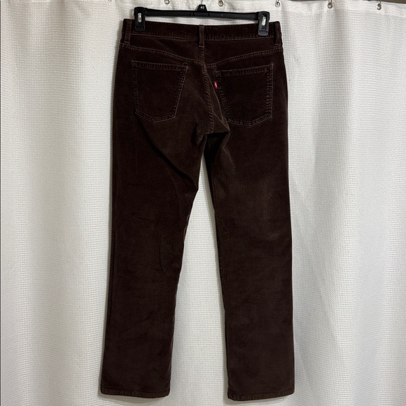 Women’s EUC Levi’s brown corduroy straight leg jeans. Size 10M - Picture 2 of 5